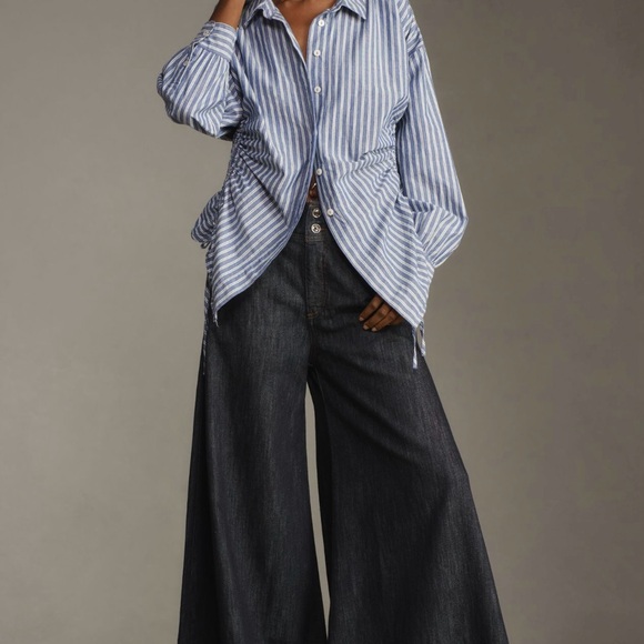 High Waisted Ultra Wide Leg Flare Jeans - Picture 3 of 7